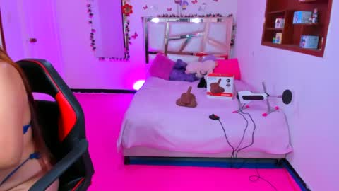 PERLA online show from 07-23-26, 02:42