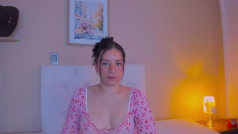 Marie online show from 04-23-26, 11:20