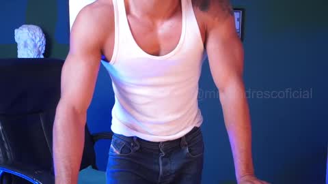 andres    online show from 12-18-24, 10:02