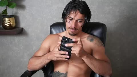 Snapshot of perseoo_88 chatting on 08-05-26, 05:05 andres online show from 08-05-26, 05:05