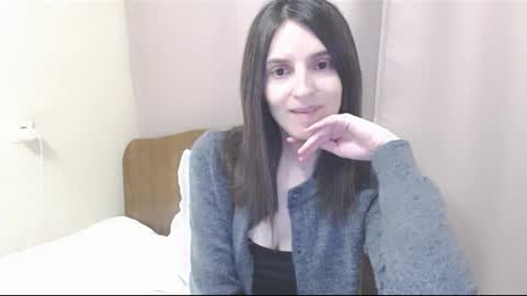Snapshot of persephonex chatting on 12-19-25, 08:05 persephonex online show from 12-19-25, 08:05