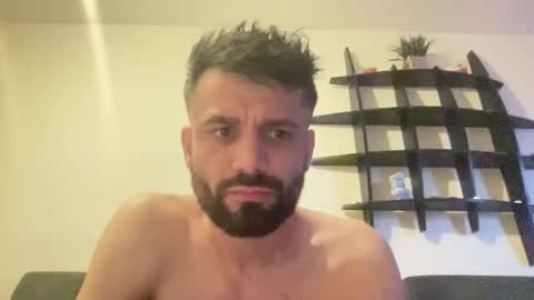 persianprince_13 online show from 04-29-26, 04:38