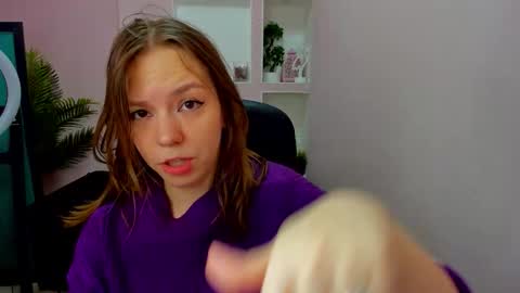 horror flying on the wings of the night.... online show from 01-09-26, 05:32