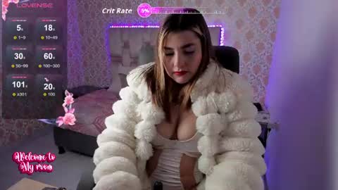 Isabella   online show from 07-26-26, 04:14