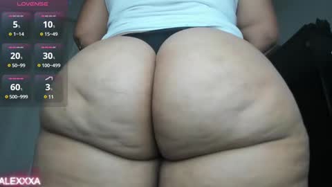 Snapshot of pervertt_mommy chatting on 12-04-24, 09:18 Alexandra online show from 12-04-24, 09:18