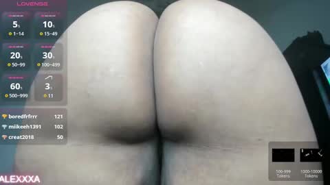 Snapshot of pervertt_mommy chatting on 01-30-25, 09:14 Alexandra online show from 01-30-25, 09:14