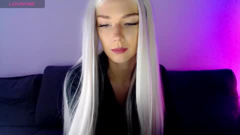 Snapshot of pervyblonde chatting on 12-11-24, 10:14 Isabella online show from 12-11-24, 10:14