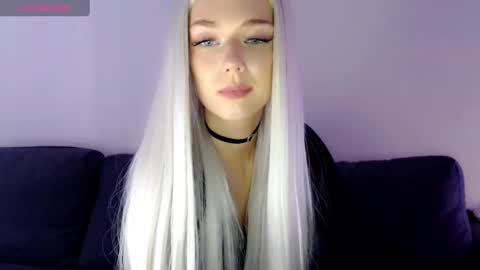 Snapshot of pervyblonde chatting on 01-04-25, 12:05 Isabella online show from 01-04-25, 12:05
