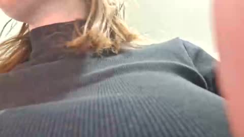 Lisa -  online show from 01-15-25, 03:50