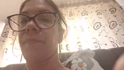 Lisa -  online show from 01-19-25, 10:39