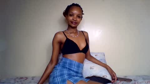 Lolly online show from 07-17-26, 05:07