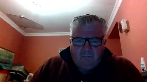 Snapshot of pete112991 chatting on 10-27-25, 02:21 pete112991 online show from 10-27-25, 02:21