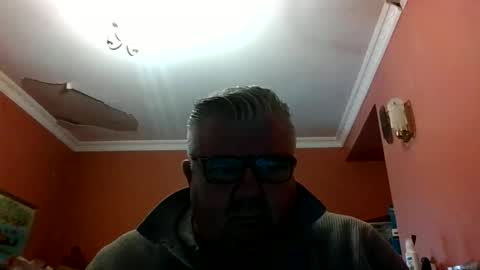 Snapshot of pete112991 chatting on 04-06-26, 02:18 pete112991 online show from 04-06-26, 02:18