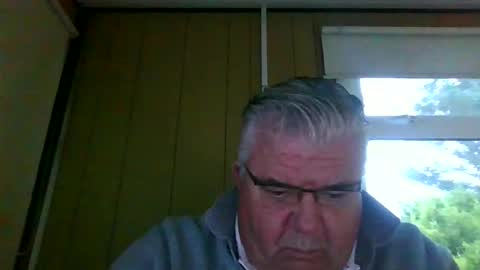 Snapshot of pete112991 chatting on 06-09-26, 09:04 pete112991 online show from 06-09-26, 09:04