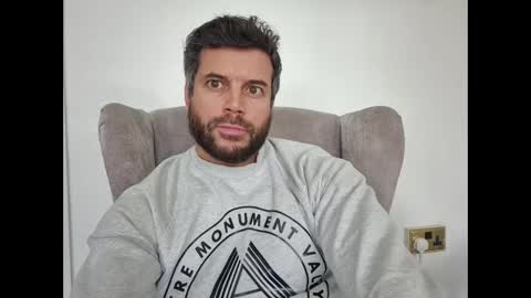 Snapshot of pete_le_meat chatting on 02-11-26, 02:33 pete_le_meat online show from 02-11-26, 02:33