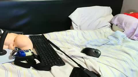 peter196888 online show from 05-15-26, 03:30