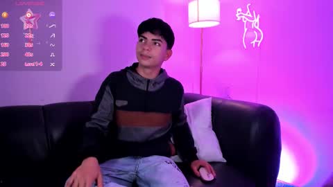 Snapshot of peter_chase chatting on 11-02-25, 06:21 Peter online show from 11-02-25, 06:21