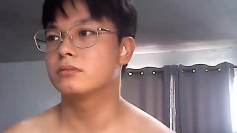 Snapshot of peter_p1999 chatting on 11-18-25, 05:12 peter p online show from 11-18-25, 05:12