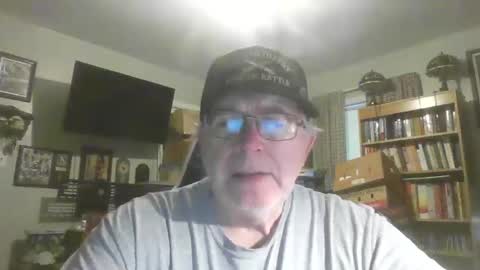 Snapshot of peterinohio57 chatting on 01-08-25, 01:20 peterinohio57 online show from 01-08-25, 01:20