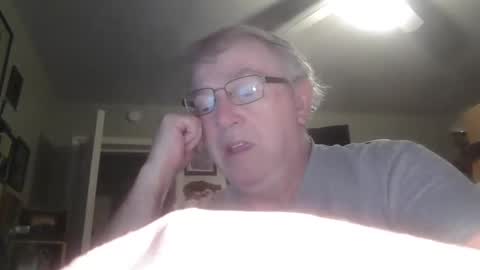 Snapshot of peterinohio57 chatting on 02-13-25, 12:54 peterinohio57 online show from 02-13-25, 12:54