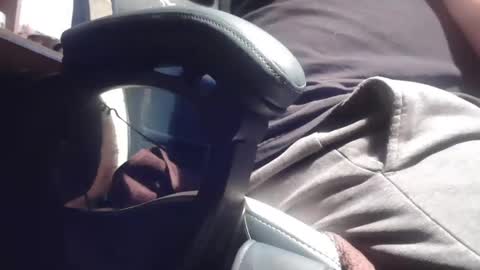 Snapshot of peterinohio57 chatting on 11-11-25, 11:21 peterinohio57 online show from 11-11-25, 11:21