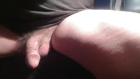 Snapshot of peterinohio57 chatting on 11-15-25, 01:29 peterinohio57 online show from 11-15-25, 01:29