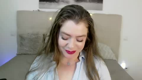 Peters Emily online show from 12-02-24, 01:14