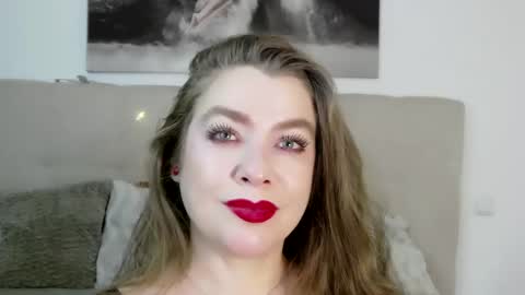 Peters Emily online show from 12-14-24, 12:55