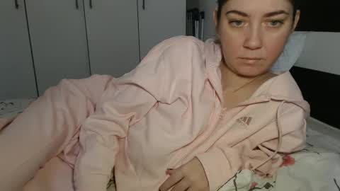 Snapshot of petite_danielle chatting on 02-03-26, 08:52 petite_danielle online show from 02-03-26, 08:52