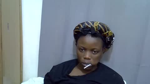 Snapshot of petite_melan chatting on 10-02-25, 07:26 petite_melan online show from 10-02-25, 07:26