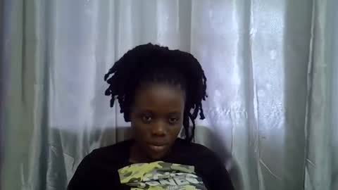 Snapshot of petite_melan chatting on 10-18-25, 08:48 petite_melan online show from 10-18-25, 08:48