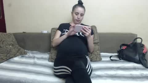 Snapshot of petite_red95 chatting on 12-10-24, 05:55 cosmina online show from 12-10-24, 05:55