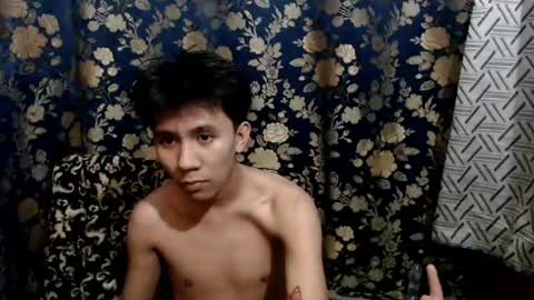 cute vir online show from 07-15-26, 09:25