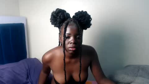 petitebeautyy online show from 05-31-26, 07:04