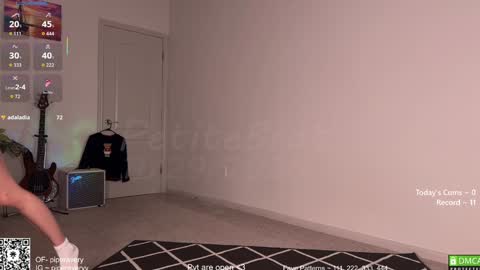 PiperAvery online show from 11-29-25, 04:54