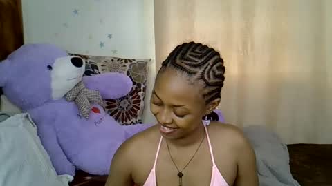 Caramel online show from 11-26-25, 06:25