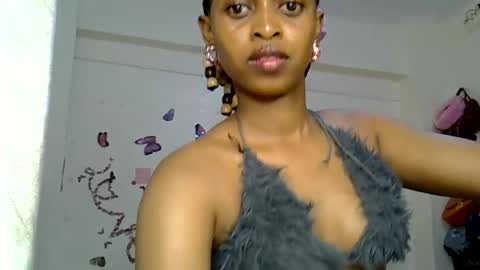 Caramel online show from 06-13-26, 01:53