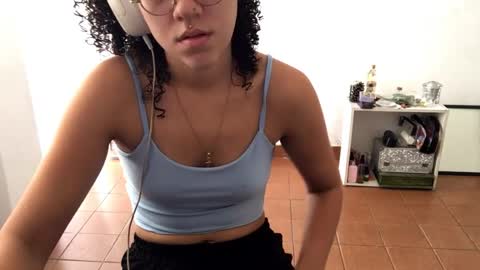 Snapshot of petitecurlybrunette chatting on 04-03-26, 02:48 Mlian online show from 04-03-26, 02:48