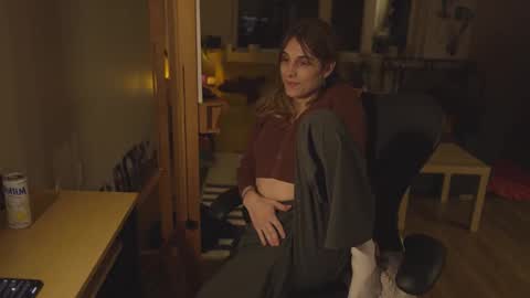 caracal online show from 12-22-25, 04:42