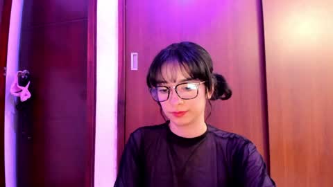 Lunna online show from 02-02-25, 12:40