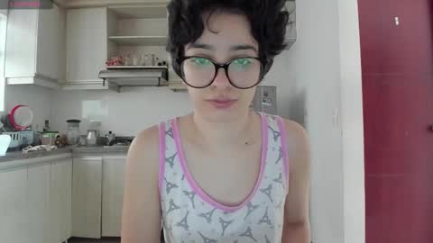 Lunna online show from 02-03-26, 06:02
