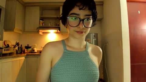 Lunna online show from 02-22-26, 11:47