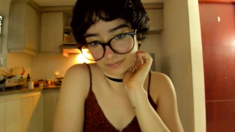 Lunna online show from 02-25-26, 09:57