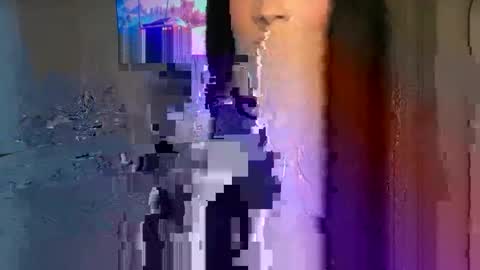 Snapshot of petiteprincess659846 chatting on 06-10-26, 12:44 PetitePrincess online show from 06-10-26, 12:44