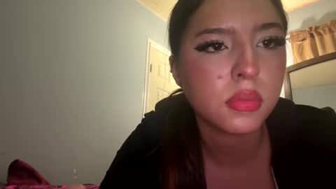 Petitewetpussy online show from 12-12-24, 03:32