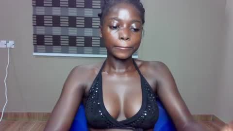 petitexxebony online show from 06-29-26, 07:36