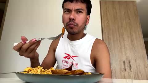 Snapshot of pettercat chatting on 02-04-26, 08:47 Pettercat online show from 02-04-26, 08:47