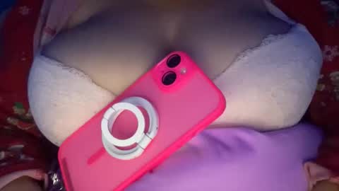 Snapshot of peular chatting on 02-21-26, 08:54 peular online show from 02-21-26, 08:54