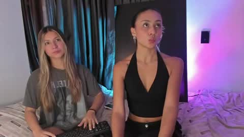 Peyton   online show from 04-11-26, 02:49