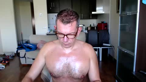 Snapshot of pg19clp4191zm chatting on 09-17-25, 11:12 Alex  online show from 09-17-25, 11:12